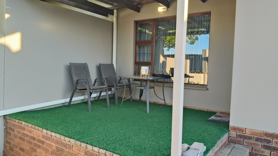 2 Bedroom Property for Sale in Hillside Free State